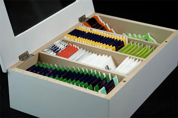 Salt Shaker Habit Linked to 29% Higher Kidney Disease Risk